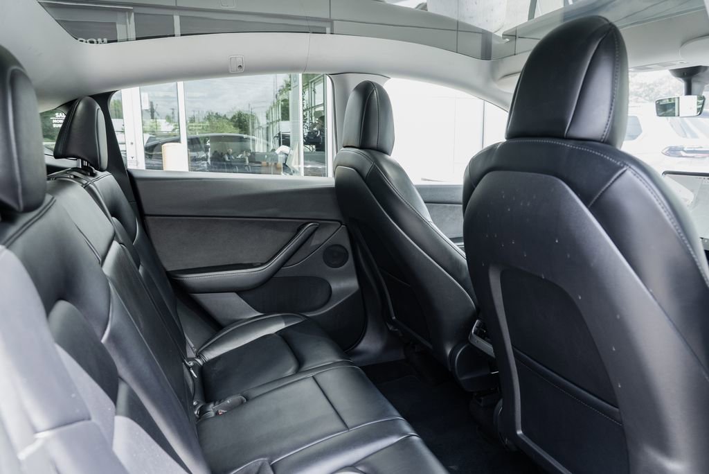 Used 2022 Tesla Model Y Performance AWD/4WD image 21