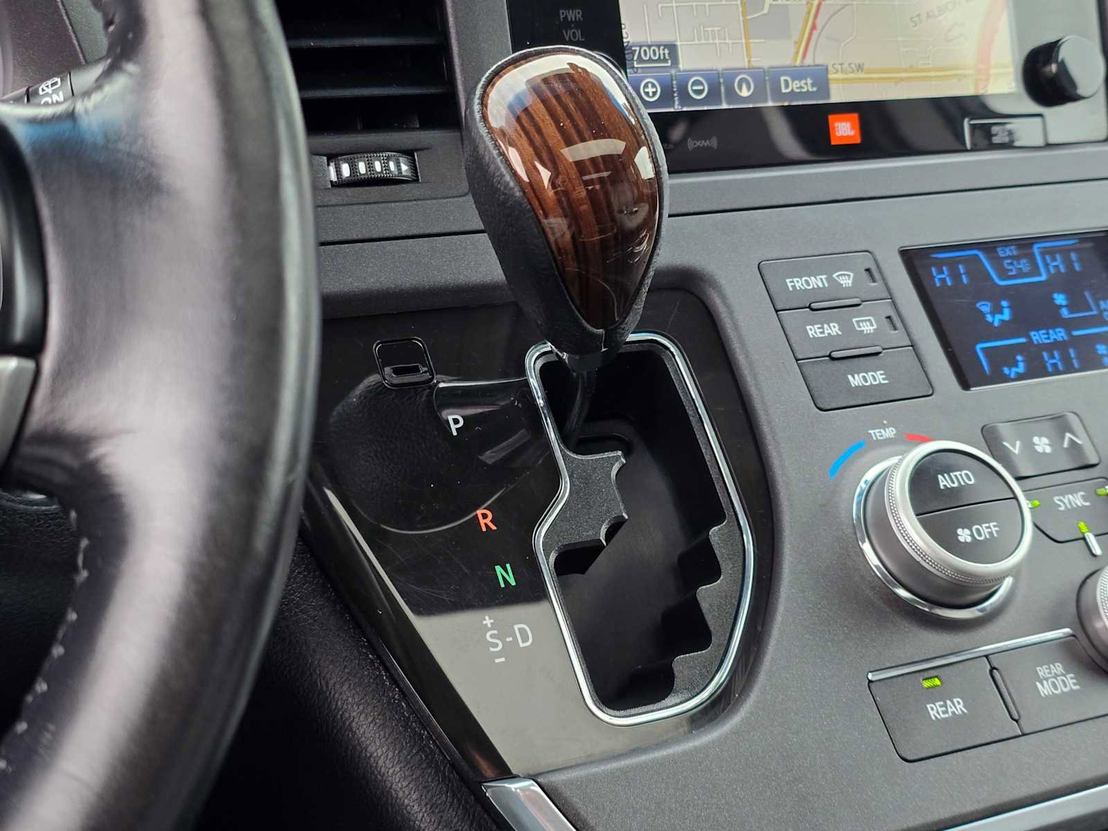 Used 2017 Toyota Sienna Limited Premium AWD/4WD image 37