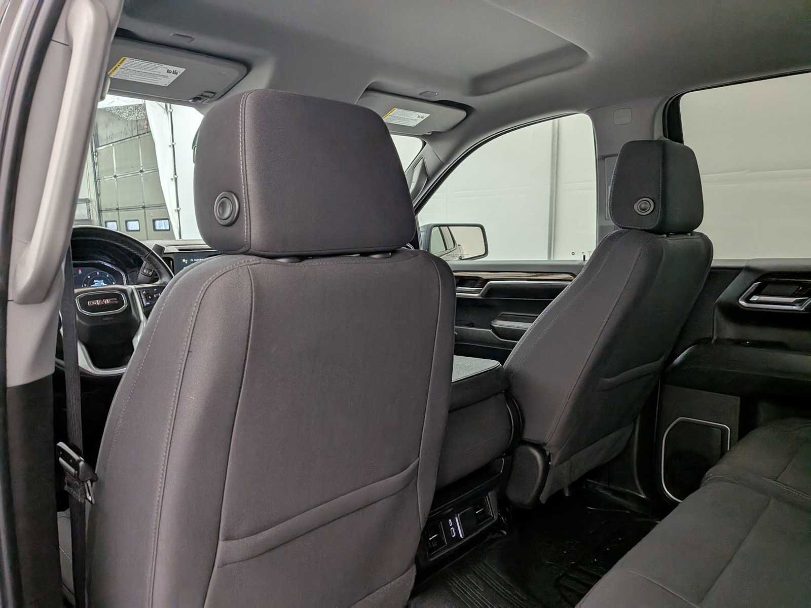 Used 2024 GMC Sierra 1500 Elevation w/ LPO, Elevation Black Package image 20