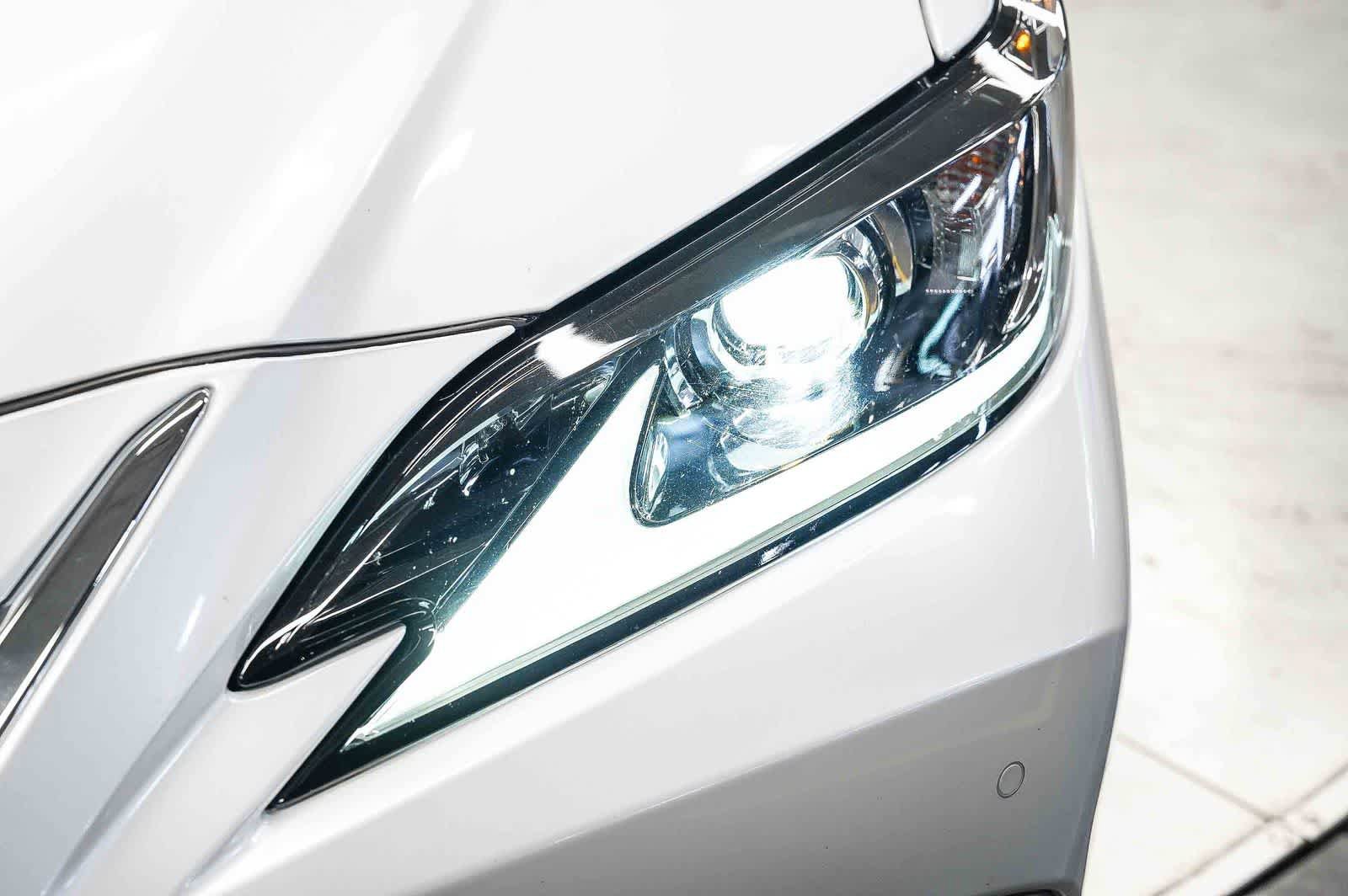 Certified 2025 Lexus ES 300h w/ Premium Package FWD image 7