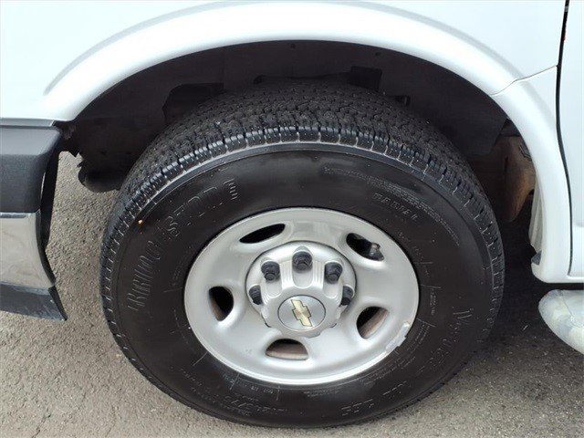 Certified 2023 Chevrolet Express 2500 w/ Driver Convenience Package image 5