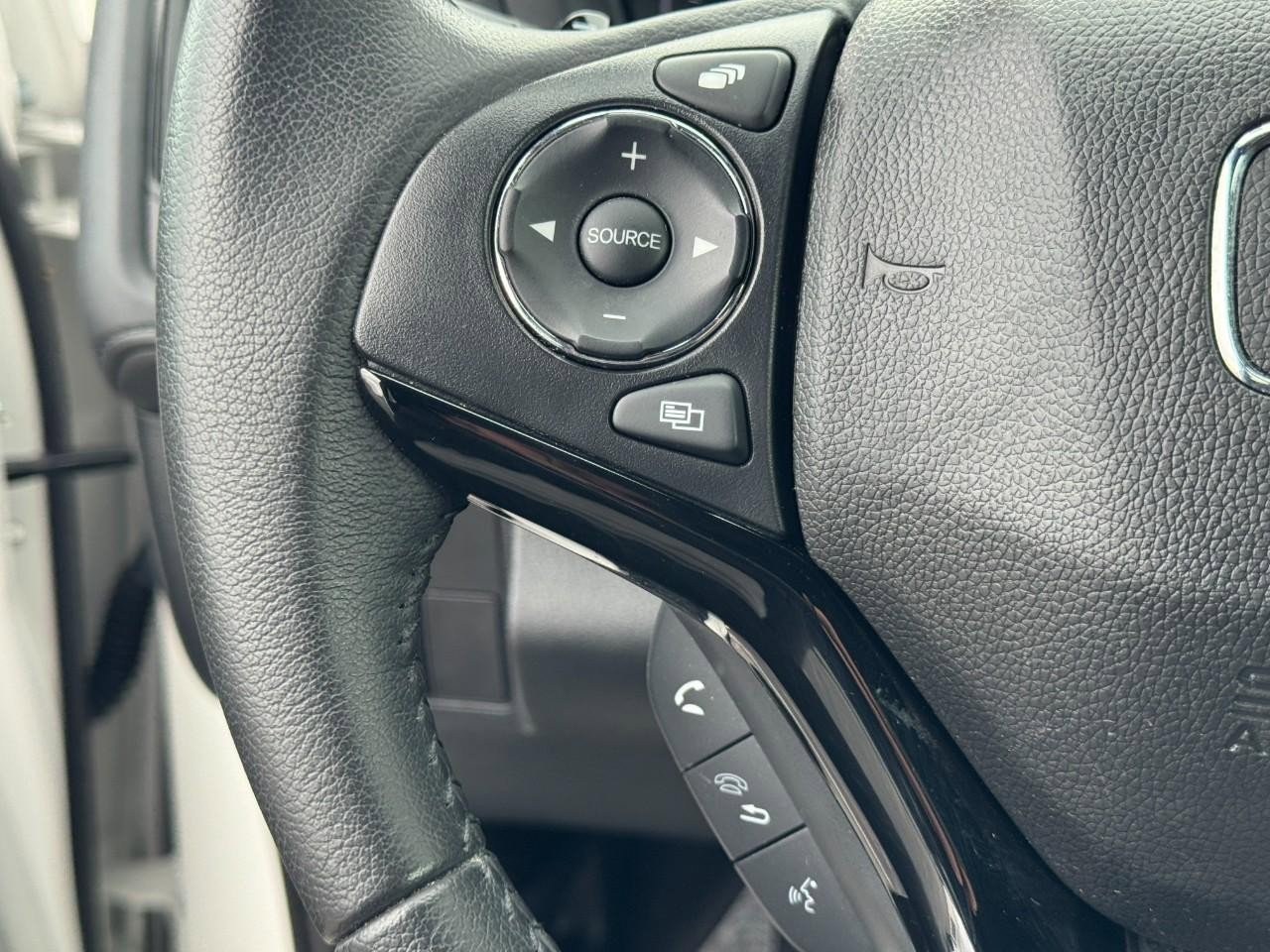 Certified 2022 Honda HR-V Sport image 17