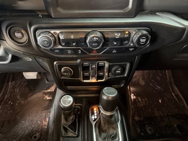 Used 2022 Jeep Gladiator Sport AWD/4WD image 35