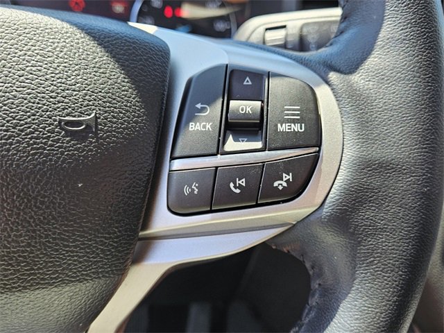 Used 2023 Ford Explorer XLT image 25