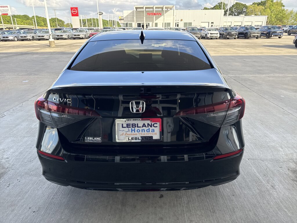Used 2025 Honda Civic LX image 5