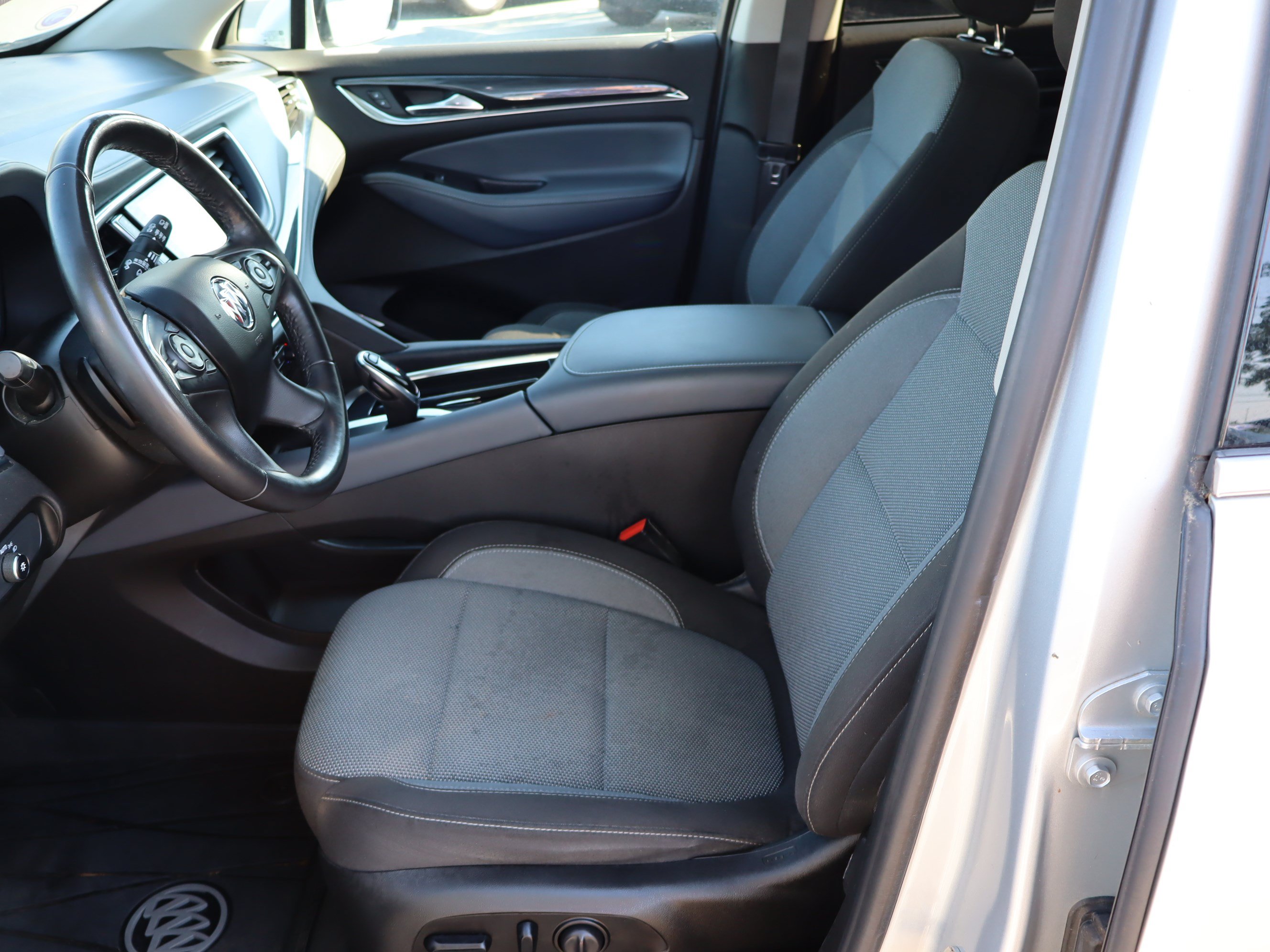 Used 2021 Buick Enclave Preferred FWD image 16