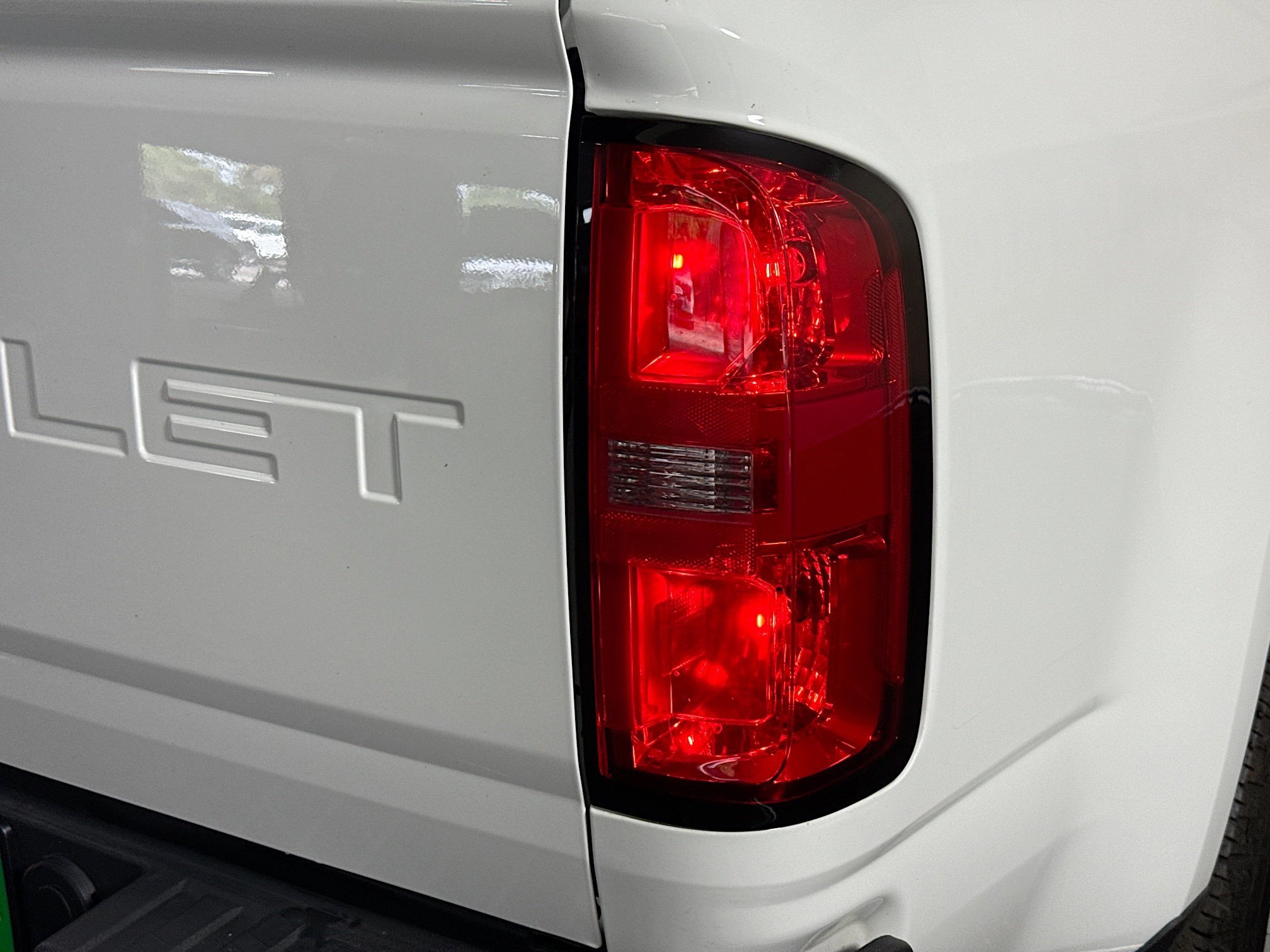 Used 2022 Chevrolet Colorado W/T RWD image 31