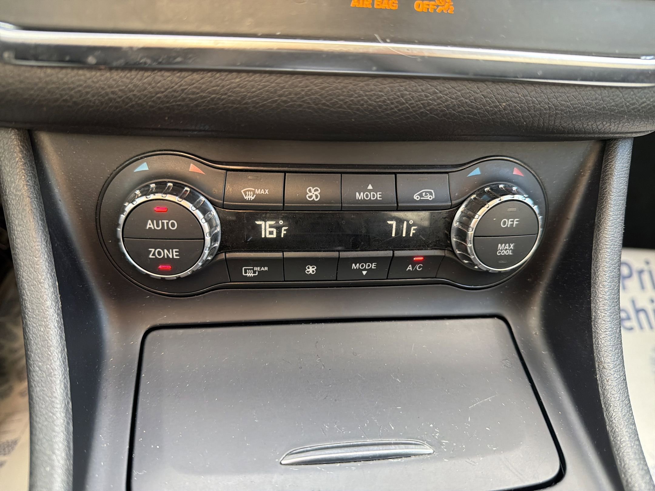 Used 2015 Mercedes-Benz GLA 250 4MATIC image 21