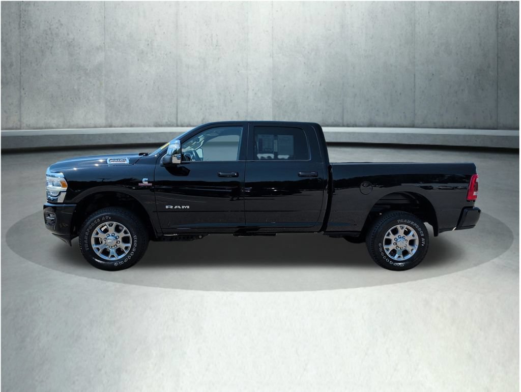 Used 2024 RAM 2500 Laramie w/ Safety Group AWD/4WD image 2