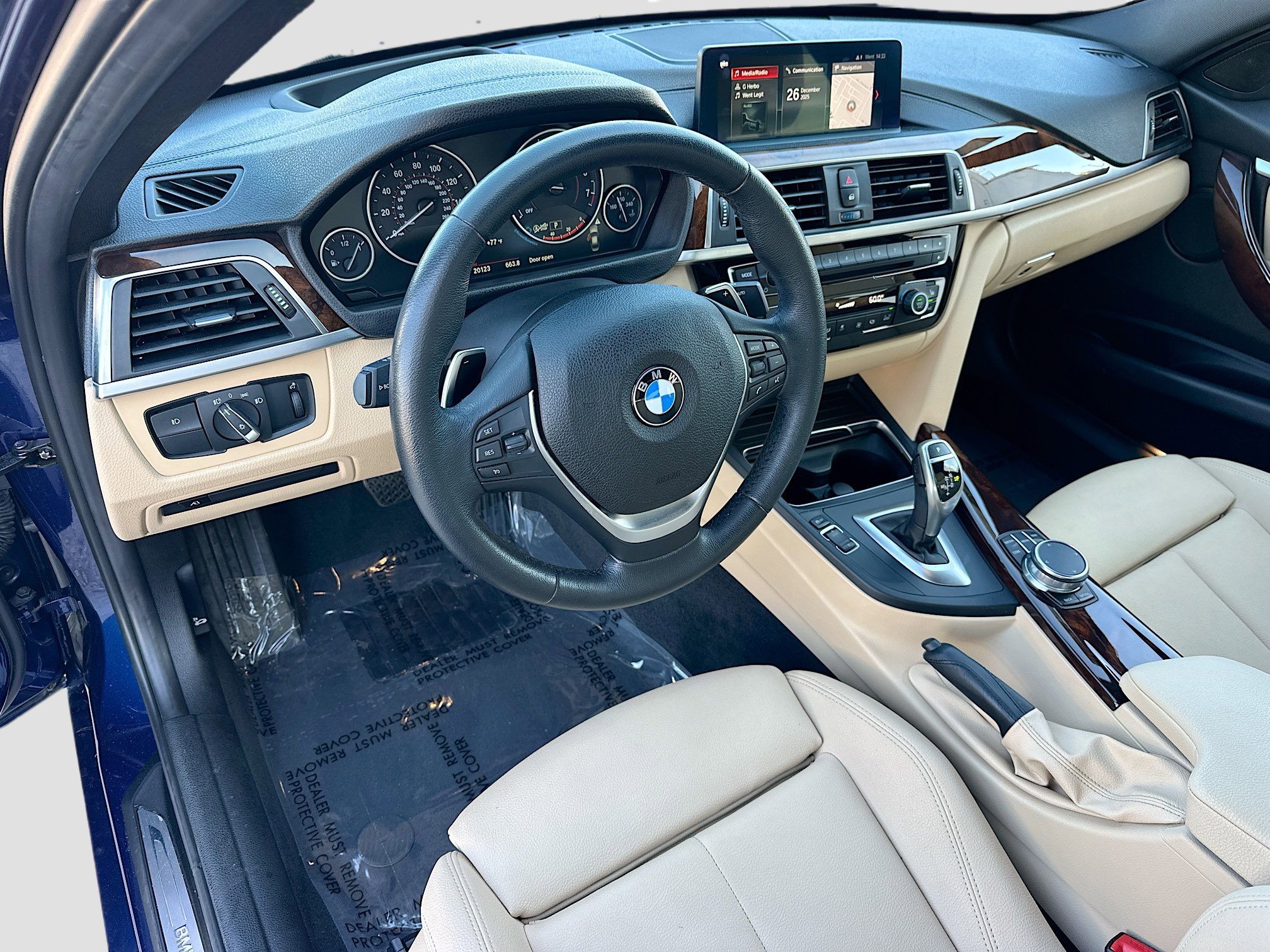 Used 2018 BMW 330i Sedan image 9