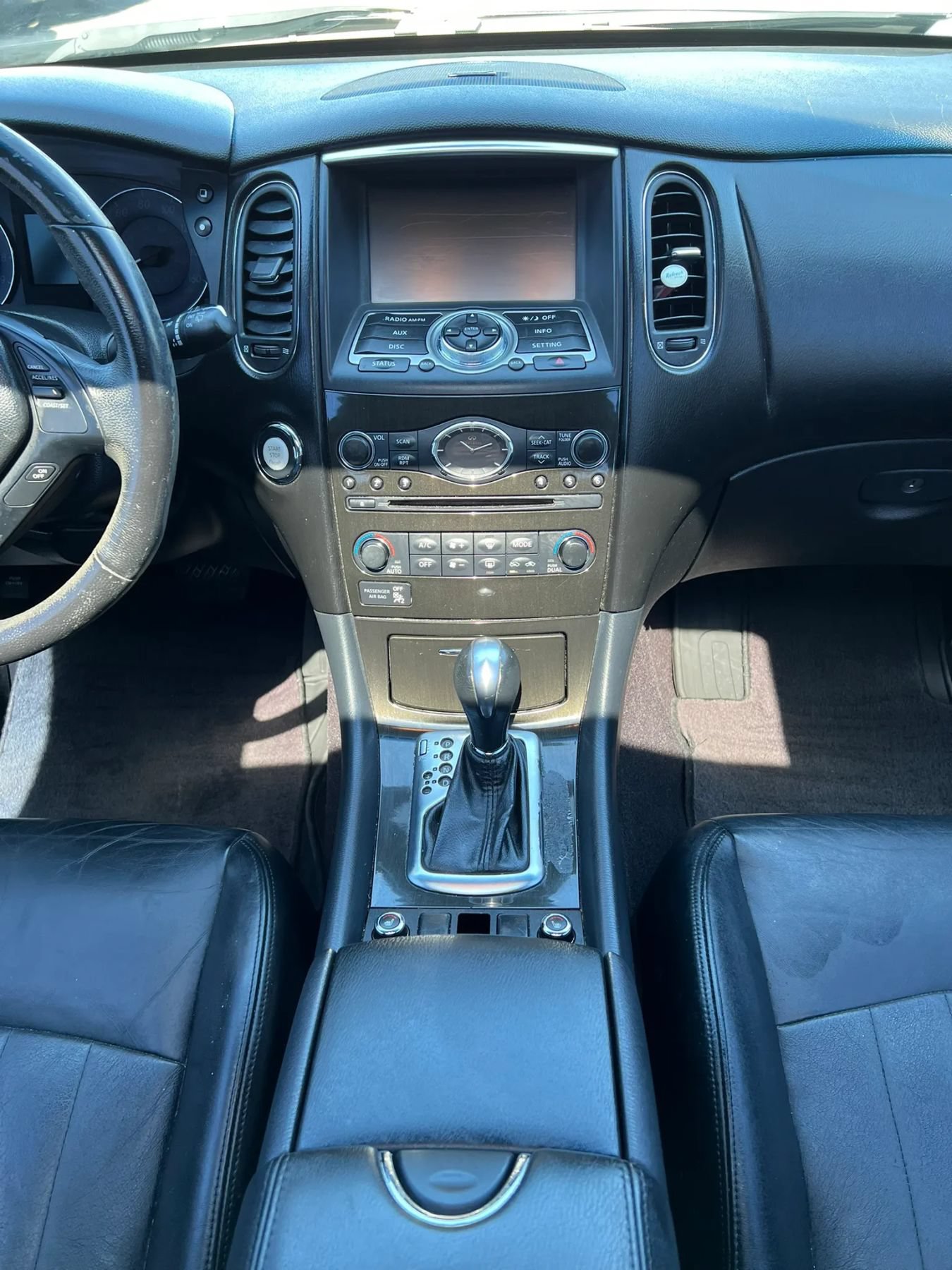 Used 2017 INFINITI QX50 AWD image 13