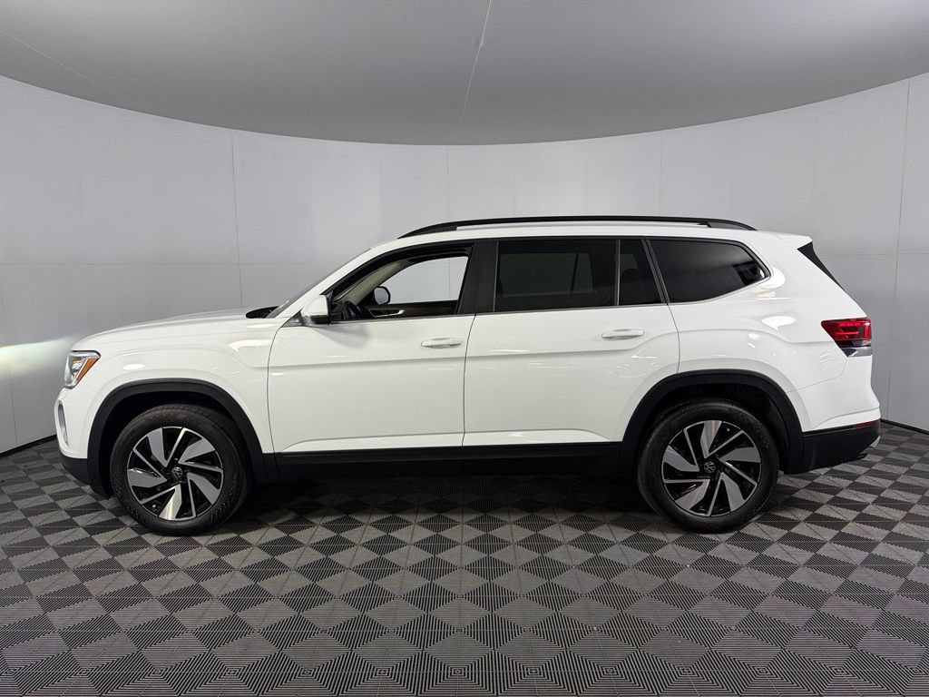 Used 2024 Volkswagen Atlas SE FWD image 10