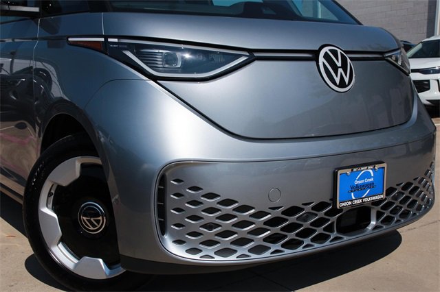 New 2025 Volkswagen ID. Buzz Pro S image 2
