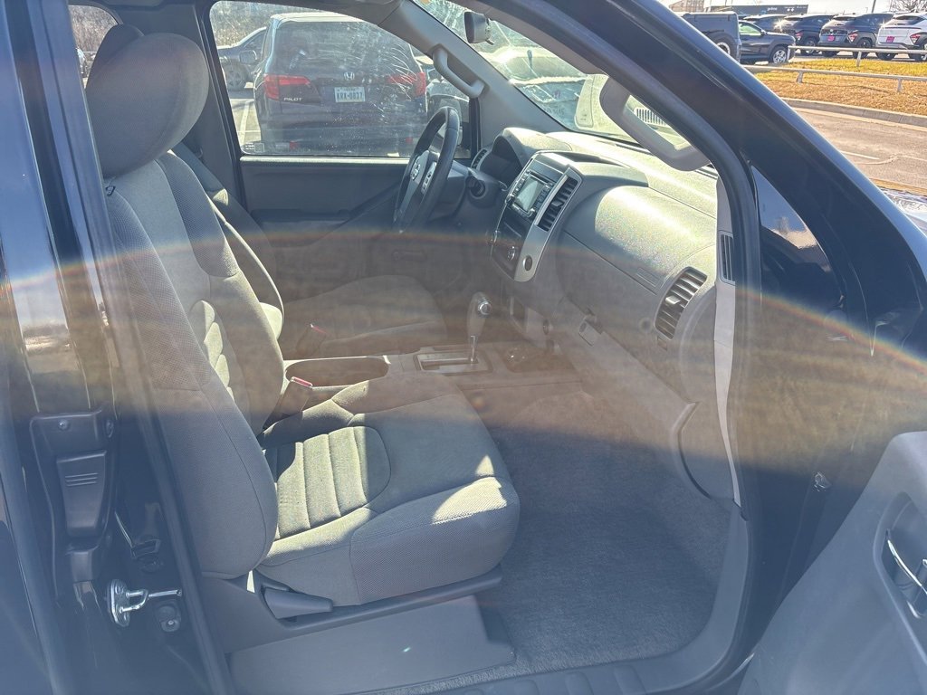 Used 2017 Nissan Frontier S image 26