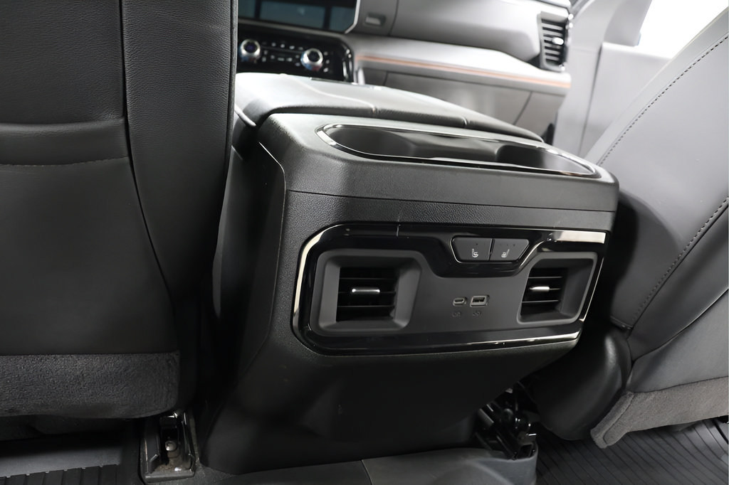 Used 2025 GMC Sierra 2500 AT4 w/ Technology Package AWD/4WD image 27