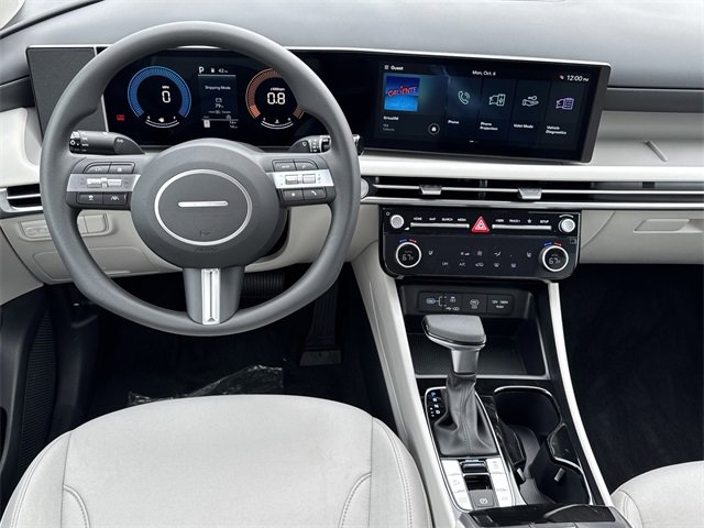 New 2026 Hyundai Tucson SEL image 16