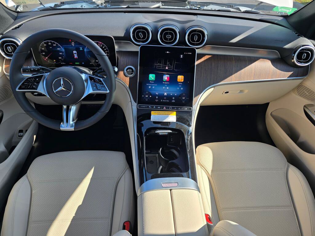 New 2026 Mercedes-Benz GLC 350e 4MATIC image 17