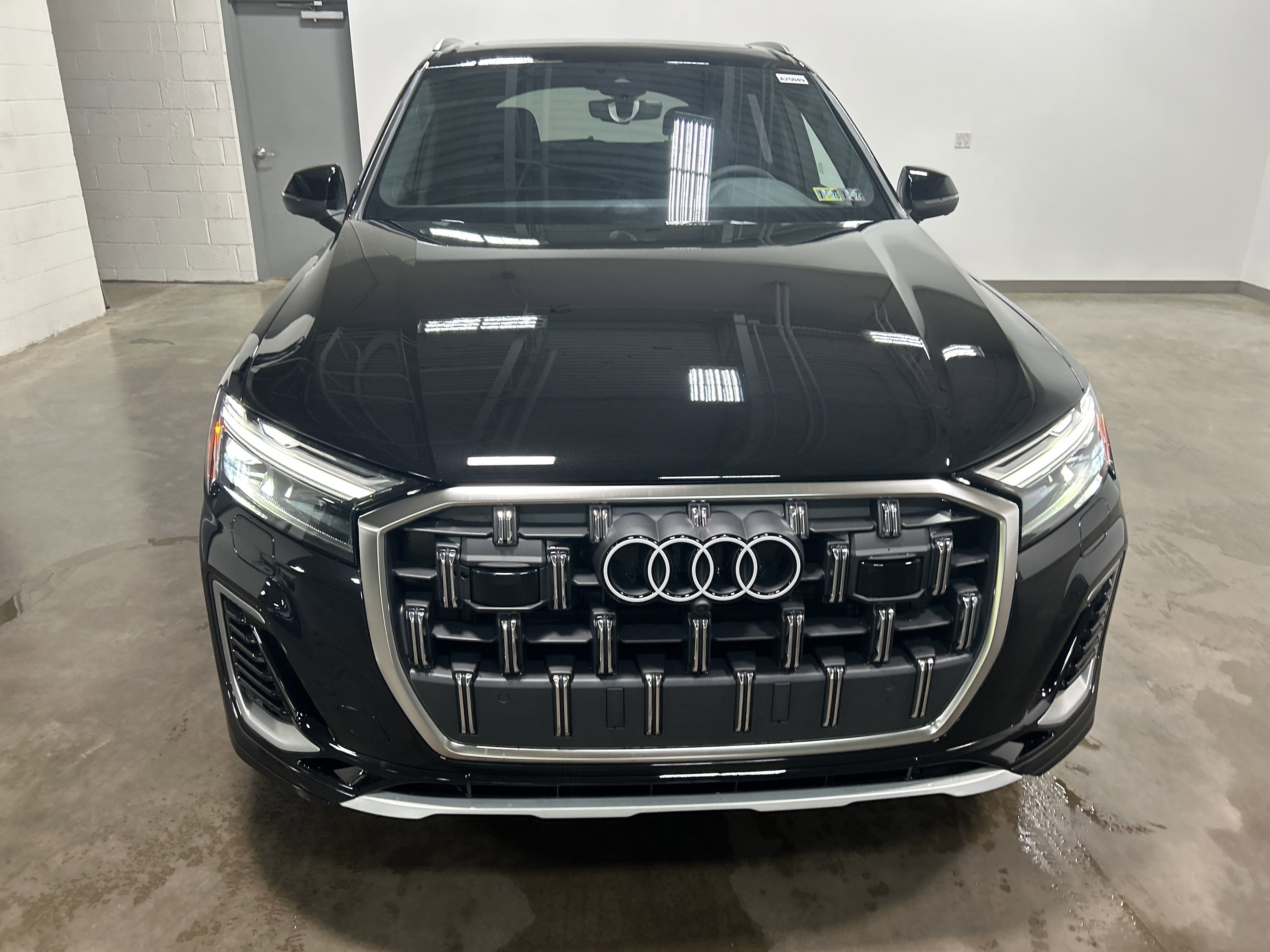 New 2025 Audi Q7 Premium Plus image 42
