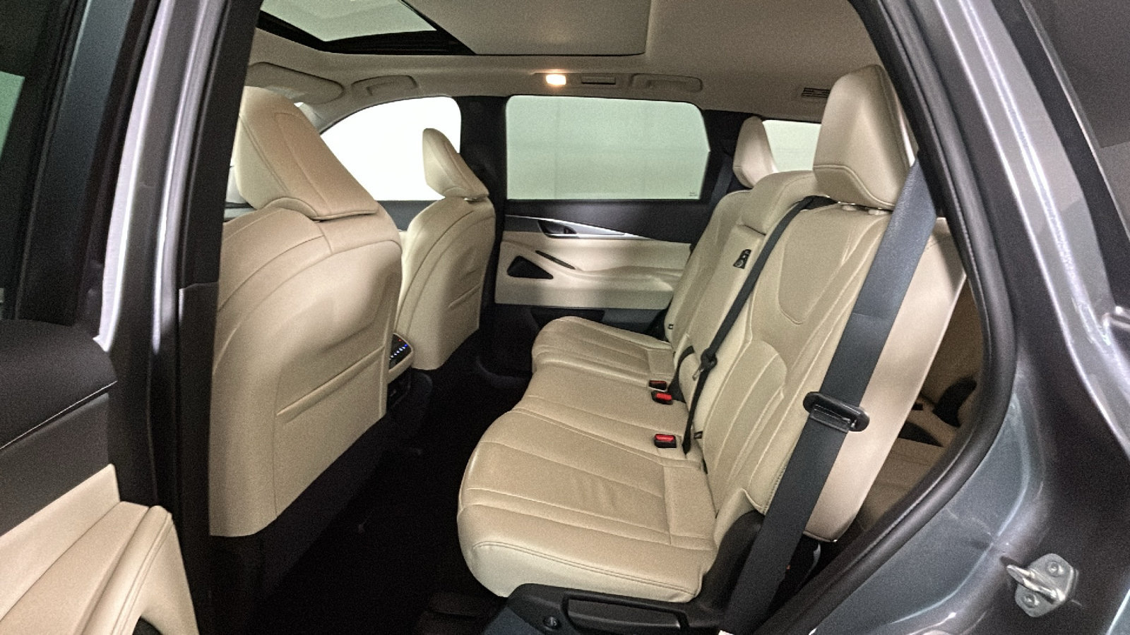 Used 2024 INFINITI QX60 Luxe AWD/4WD image 30
