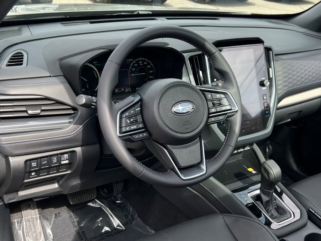 Used 2025 Subaru Forester Limited w/ Popular Package image 20