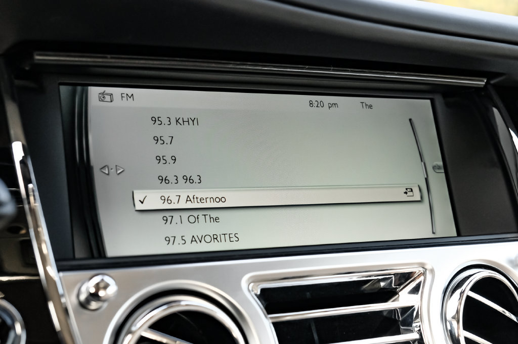 Used 2014 Rolls-Royce Wraith RWD image 21