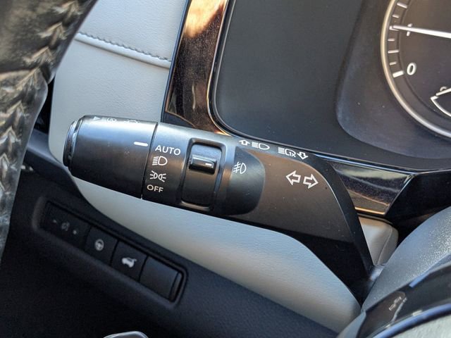 Used 2022 Nissan Pathfinder SL w/ SL Premium Package image 25