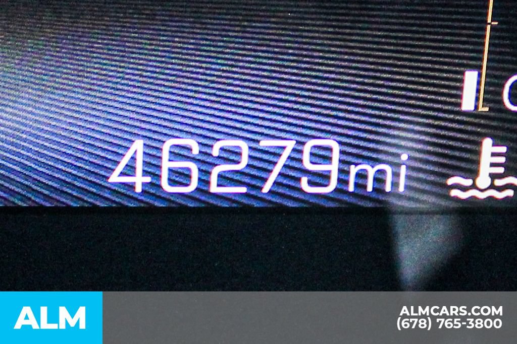Used 2025 Chevrolet Trax LT FWD image 36