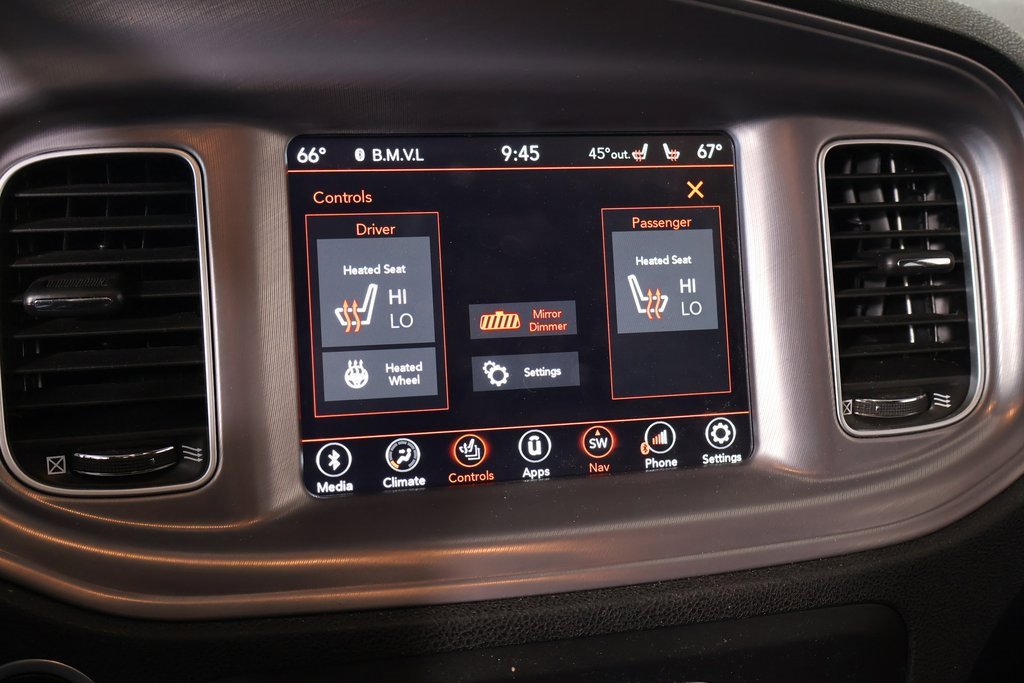 Used 2023 Dodge Charger R/T w/ Navigation & Travel Group image 8