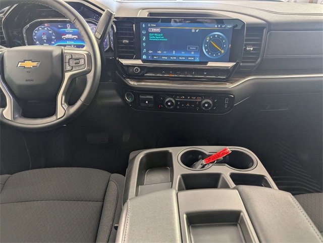 Used 2025 Chevrolet Silverado 1500 LT image 24