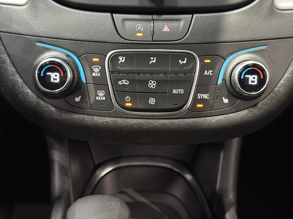 Used 2025 Chevrolet Malibu LT image 27