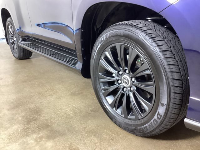 Certified 2023 Lexus GX 460 Luxury w/ Sport Design Package AWD/4WD image 6