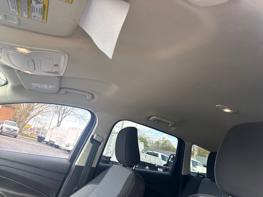 Used 2018 Ford Escape SE w/ Ford Safe & Smart Package AWD/4WD image 24