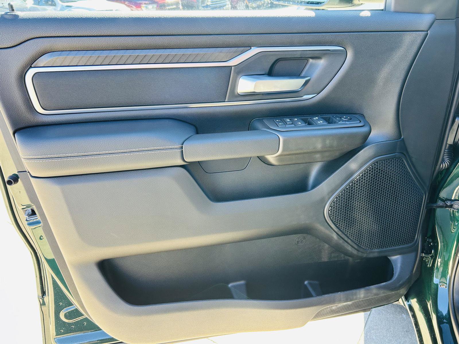 New 2027 RAM 1500 Big Horn AWD/4WD image 12