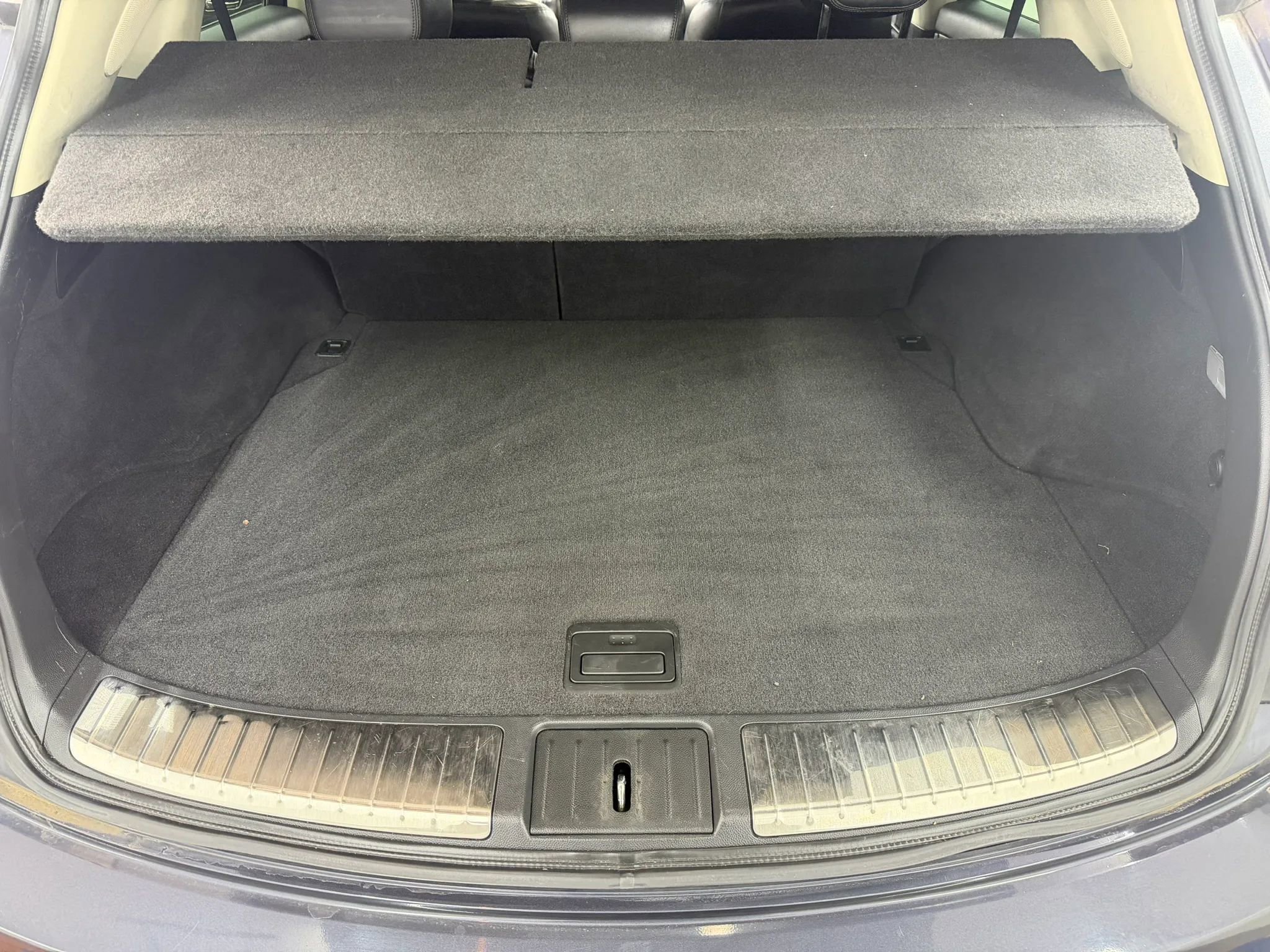 Used 2009 INFINITI FX35 AWD w/ Technology Pkg image 13