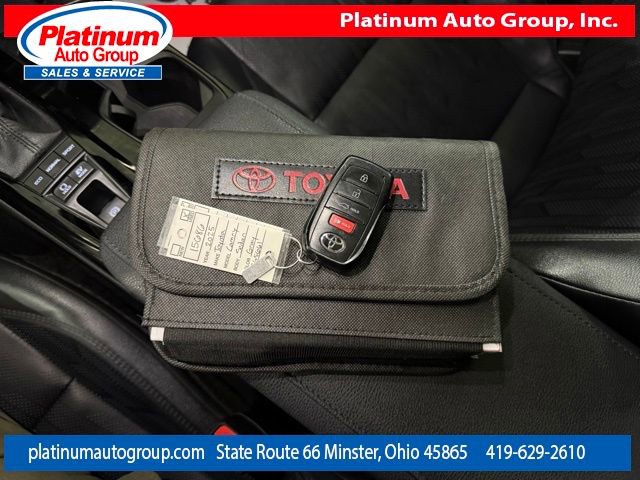 Used 2025 Toyota Camry XSE image 24