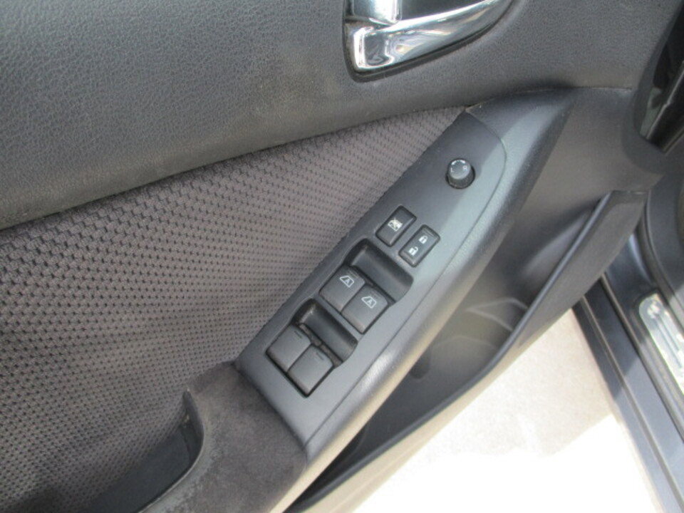 Used 2008 Nissan Altima 2.5 S w/ Convenience Plus Pkg image 25