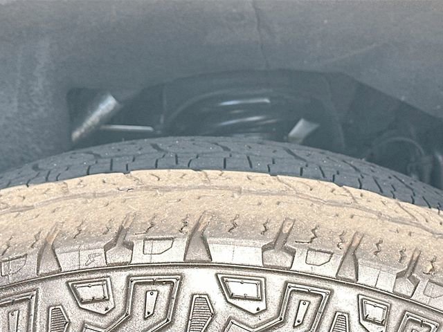 Used 2024 Chevrolet Colorado Z71 w/ Z71 Convenience Package 2 image 34