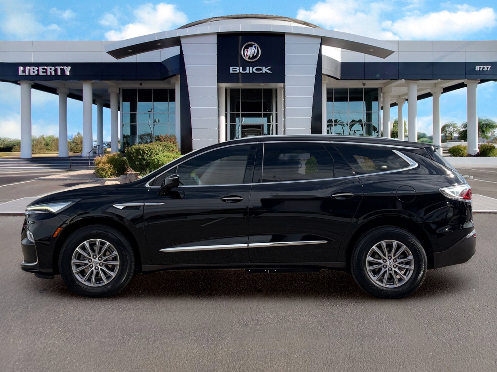 Used 2023 Buick Enclave Premium FWD image 6