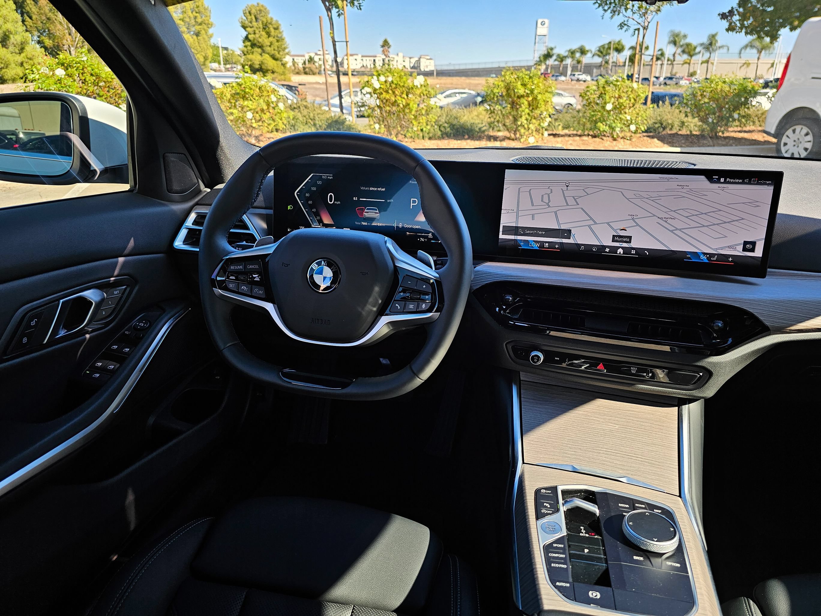 Used 2025 BMW 330i xDrive Sedan AWD/4WD image 19