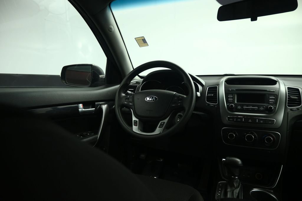 Used 2015 Kia Sorento LX FWD image 38