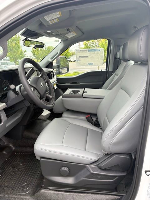 New 2026 Ford F550 4x4 Regular Cab Super Duty image 12