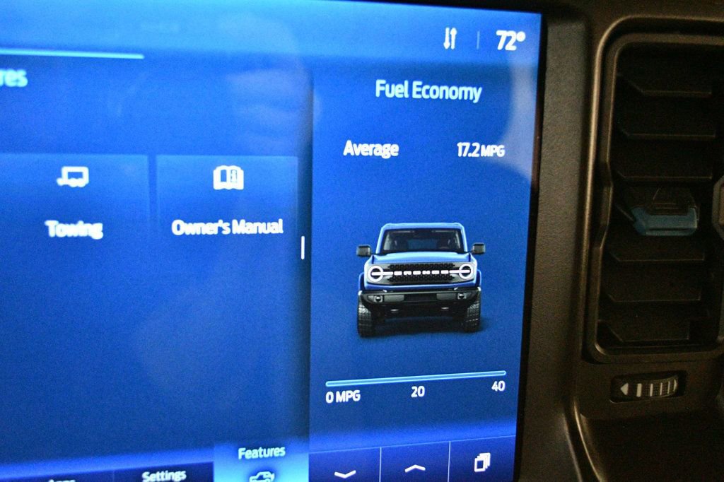 Used 2023 Ford Bronco Wildtrak AWD/4WD image 65