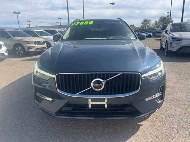 Used 2023 Volvo XC60 B5 Core w/ Climate Package image 7