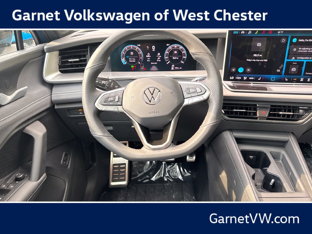 New 2026 Volkswagen Tiguan SE R-Line AWD/4WD image 13