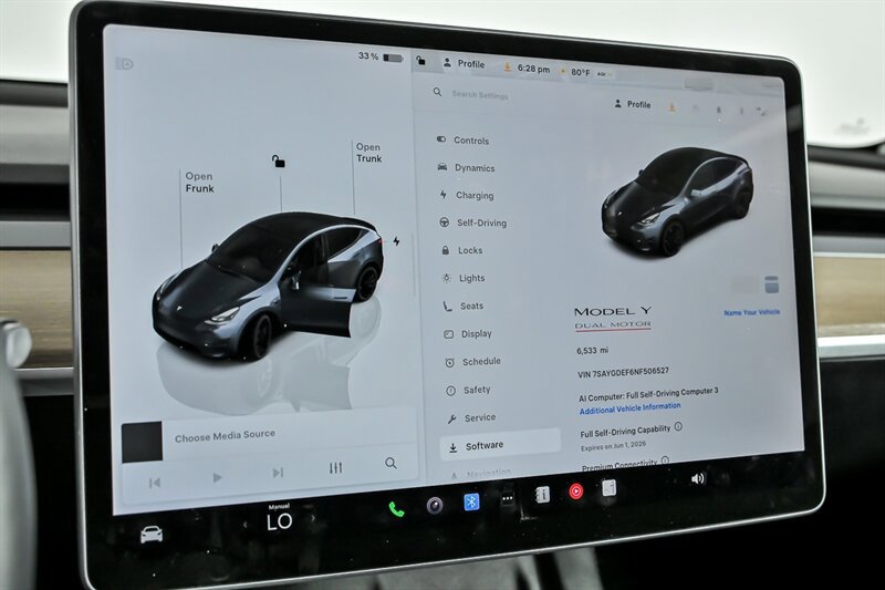 Used 2022 Tesla Model Y Performance AWD/4WD image 33