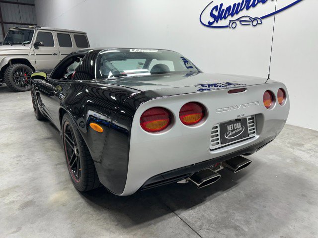 Used 2002 Chevrolet Corvette Z06 w/ Memory Pkg RWD image 10