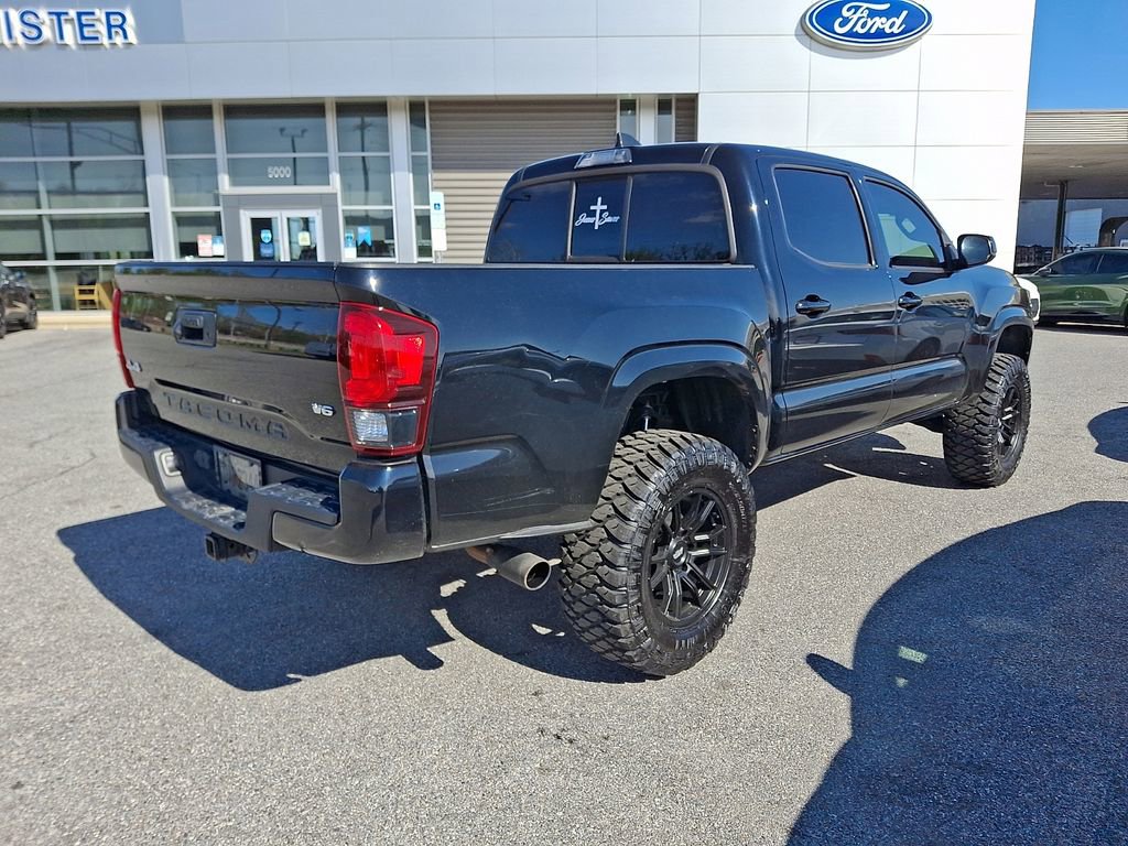 Used 2020 Toyota Tacoma SR image 28