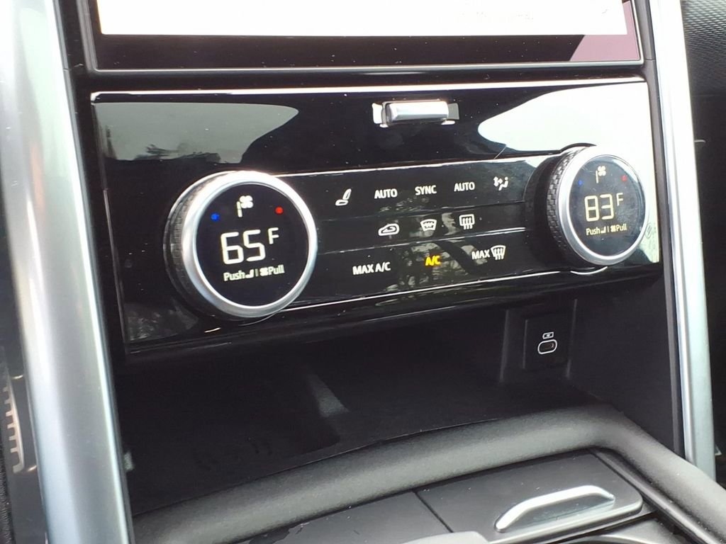 Used 2022 Land Rover Discovery S R-Dynamic AWD/4WD image 24