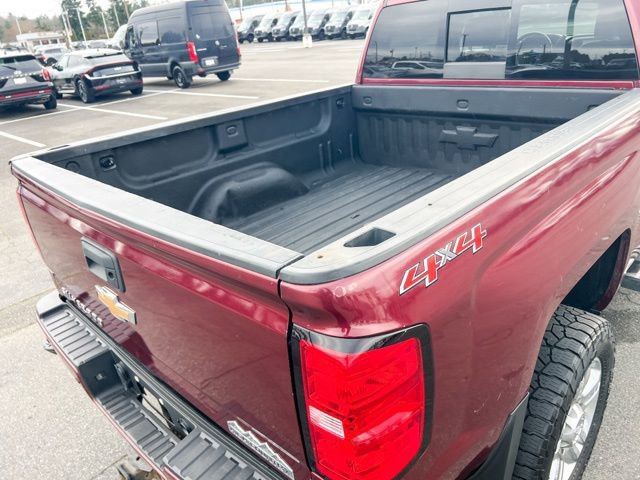 Used 2015 Chevrolet Silverado 2500 High Country w/ Duramax Plus Package image 9