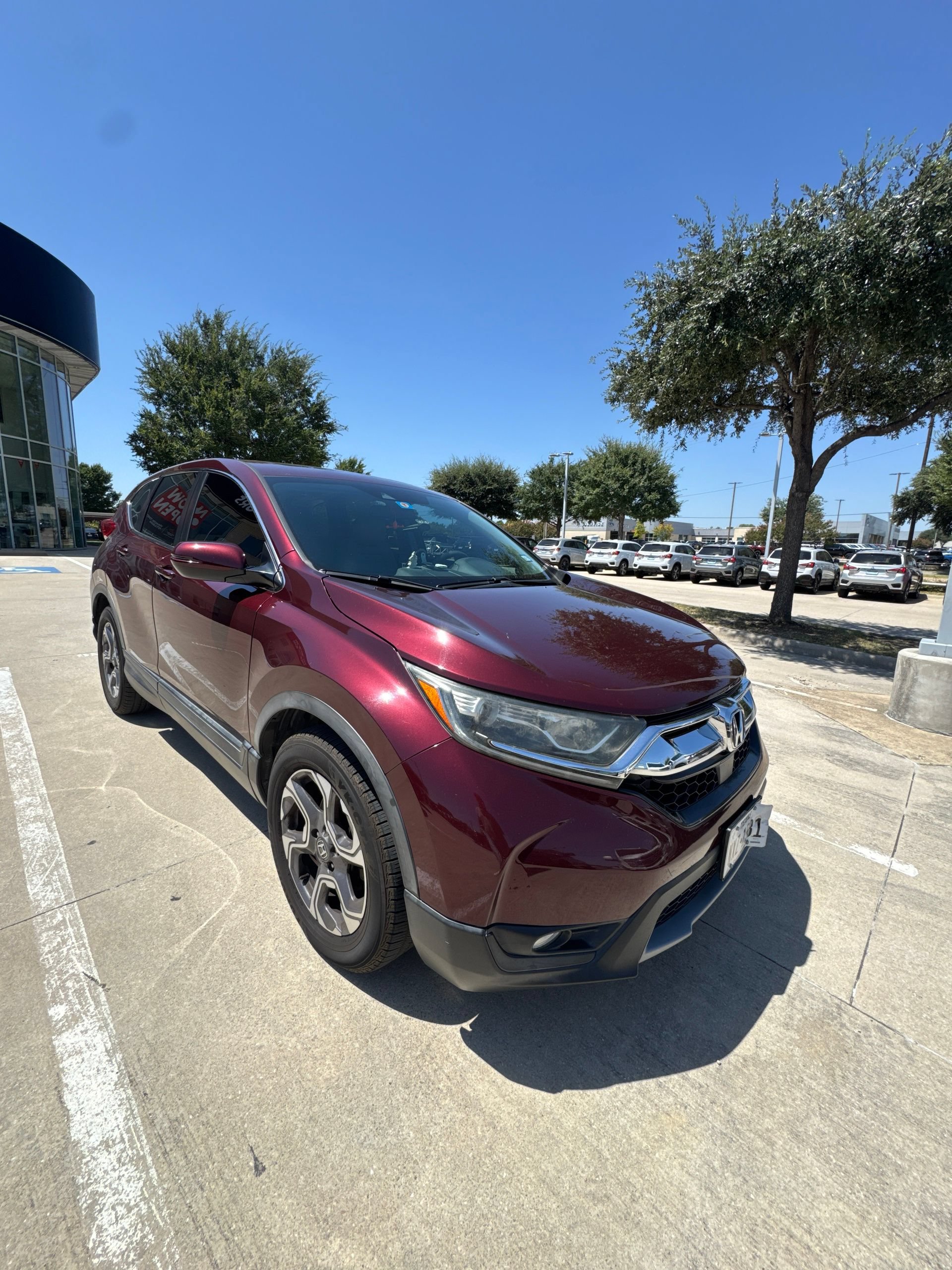 Used 2019 Honda CR-V EX image 2